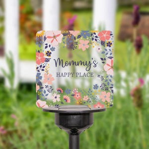 Grandma&#39;s Happy Place Solar Garden Stake | Garden Decor for Mother | Mom&#39;s Garden Gifts | Personalized Mother&#39;s Day Gift for Grandma