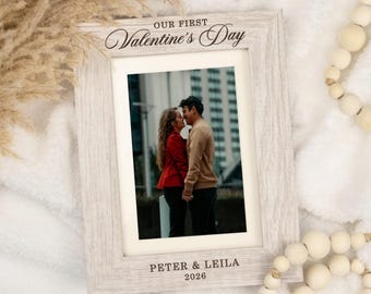 Notre premier cadre photo pour la Saint-Valentin | Cadre photo personnalisé pour couple | Cadre photo personnalisé gravé pour petite amie