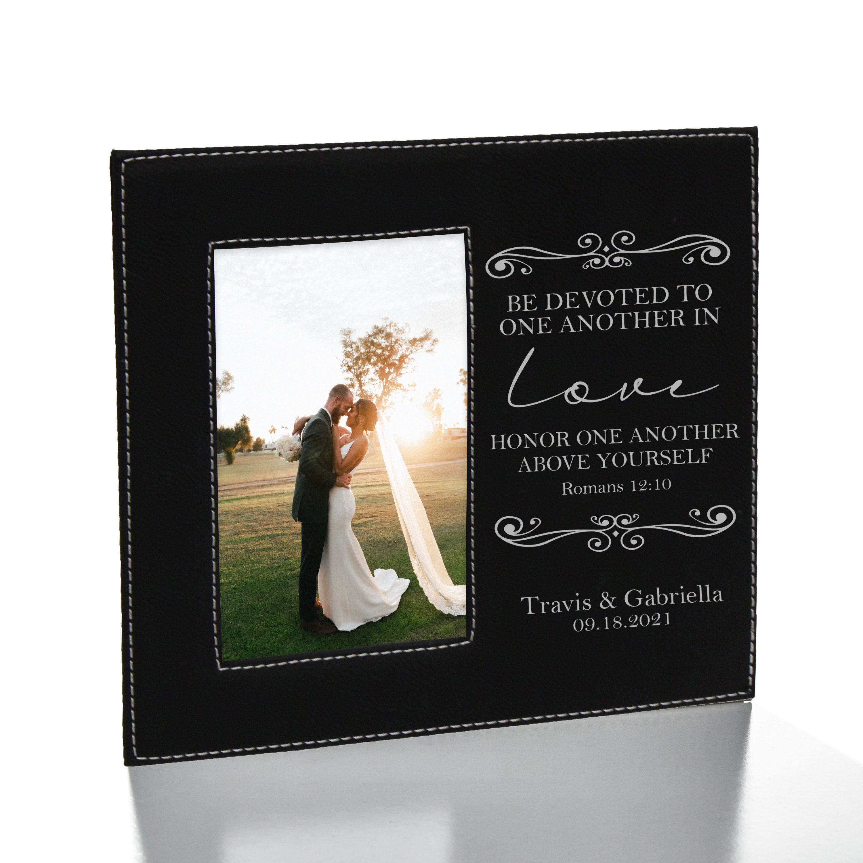Christian Wedding Gifts for Couple, Rustic Wedding Décor, Wedding Photo  Frame