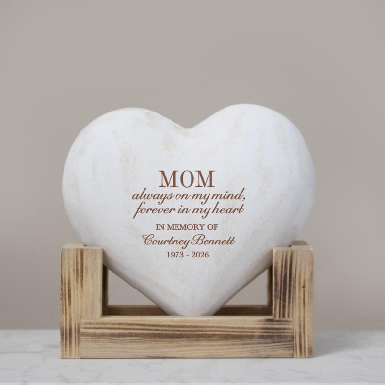 Mom Memorial Plaque | Personalized Mom Sympathy Gift | Mom Bereavement Gift | Mother Loss Memorial Gift | In Memory of Mom Remembrance Gift image 2