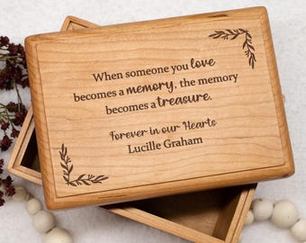 Boîte souvenir personnalisée | Cadeau personnalisé pour la perte d'un être cher | Boîte à souvenirs de sympathie en bois | Cadeau du souvenir pour toujours dans nos coeurs