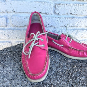 Patent leather sperrys discount