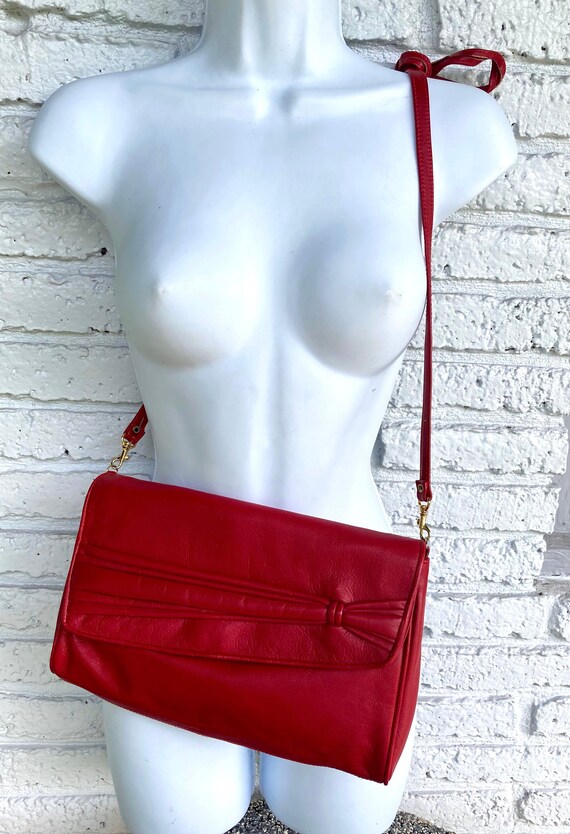 80s RED Crossbody Handbag Leather Purse to Clutch by Cypress Thailand Primary Power Dress Glam Rock Retro Professional Sophisticated Chic