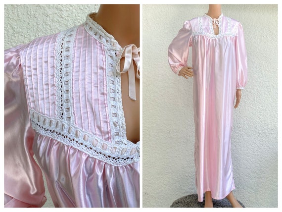 Vintage 70s Nightgown S/M by Ilise Stevens in Pin… - image 5