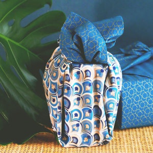 Reversibles Furoshiki Stoff-Geschenkverpackung Weihnachts-Furoshiki-Geschenkpapier Art Deco & OCean Muttertagsgeschenk Bild 2