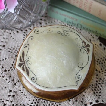 Vintage Bakelite-celluloid (lid) Face Cream or Powder Glass