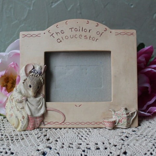 Vintage The World Of Beatrix Potter - 1994 The Tailor of Gloucester Mouse Picture Frame/Nursery Décor/ Cottagecore