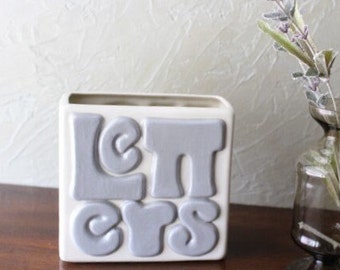 Retro 1970&#39;s Letter-Notes Pencil Holder Bubble Writing/ Ceramic Desk Organizer