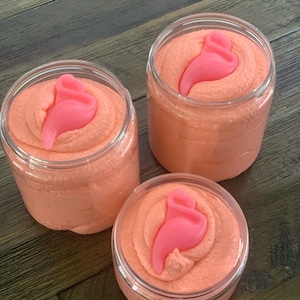 Flamingo whipped foaming sugar scrub