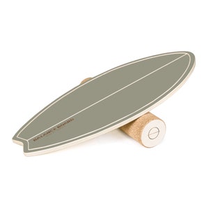 Surfer Balance Board Simple Series Natural materials Super Smooth Roller Ideal for beginners Perfect Gift Roller Board Zielony