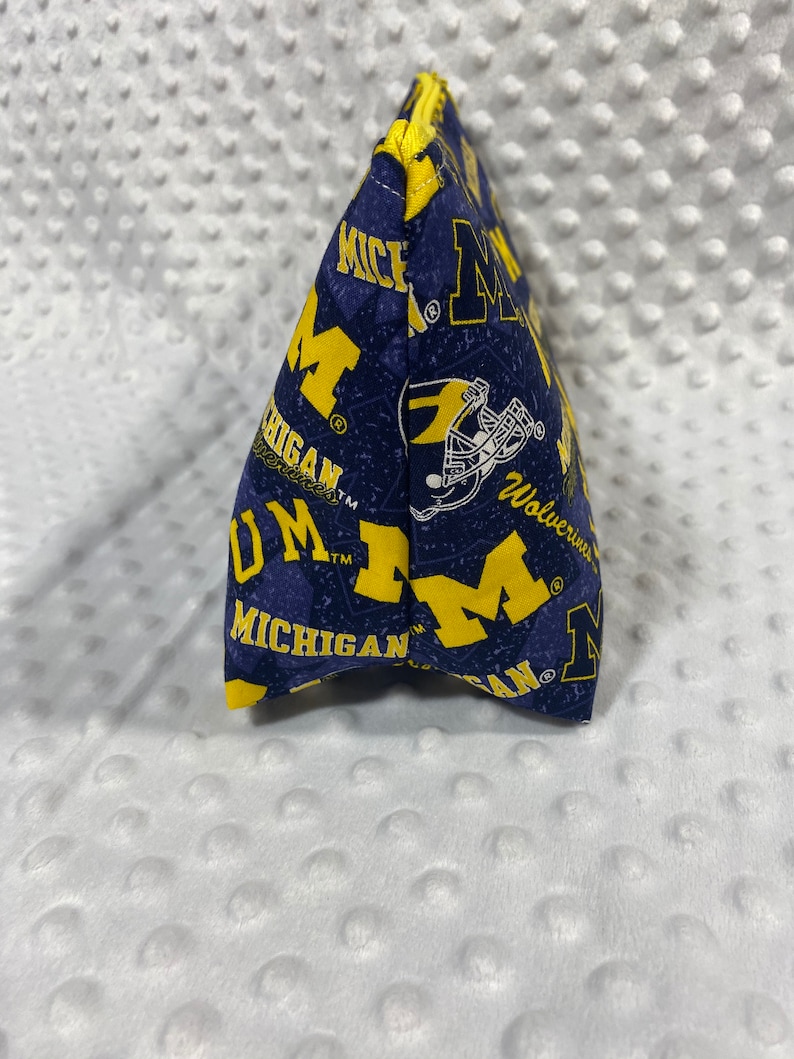 College make up bag, University of Michigan gift bag, graduation gift for her, Large zipper pouch image 2