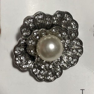 Pearl Suit Buttons -  Australia