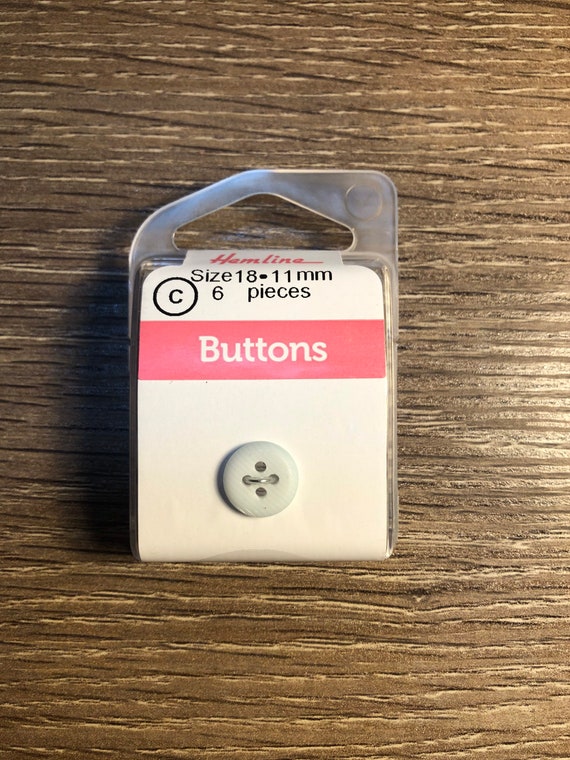 Beutron Sky Blue 11mm Buttons on Original Card Beutron Sky Blue 11mm Buttons on Original Card