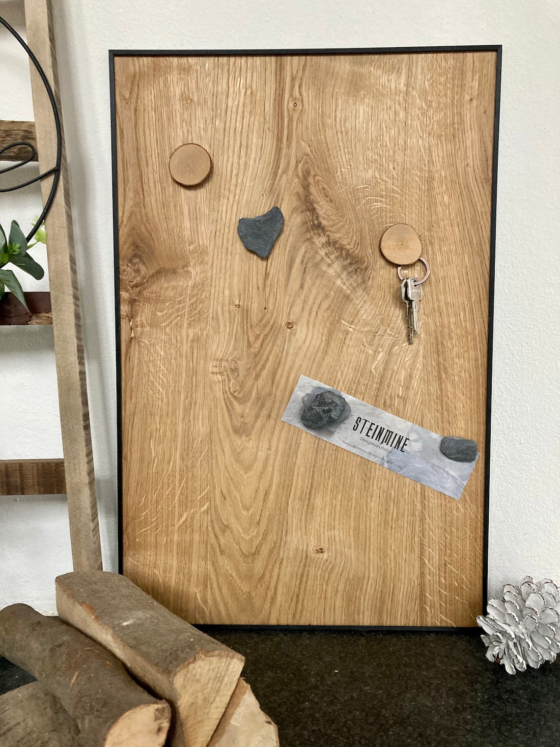 Banjado Magnettafel 37x78cm Magnetwand Silber Aus Metall Magnetpinnwand Pinnwand Inkl 4 Magnete Motiv Holz Monochrom