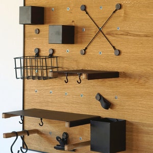 Accessories - sets for pegboard/perforated wall