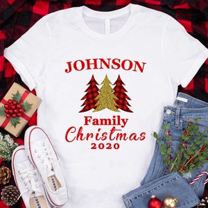 Personalisierte Familien-Weihnachts-T-Shirts, Familien-Weihnachts-T-Shirts, Familienname Weihnachtsgeschenke, Weihnachts-Urlaub-T-Shirts