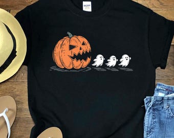 Pumpkin Ghost Spooky Season Shirt, Ladies Fall Cute T-Shirt, Halloween Shirt, Fall Season Shirt, Ghost Shirt, Pumpkin Tee, Comfort Colors