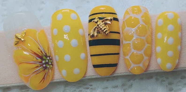 Bumblebee  Handmade Glue On Nails  Korean Nails  Japanese image 2