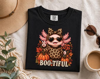 Comfort Colors BOO-TIFUL Axolotl Shirt, Halloween Axolotl T-shirt, Leuk griezelig dieren T-shirt, Axolotl met luipaardprint, Herfstshirt, Axolotl Wasbeer