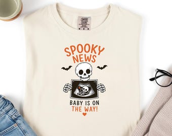 Comfort Colors Spooky News Baby Is On The Way Shirt, Halloween zwangerschapsaankondigingsshirt, Baby skelet shirt, Halloween shirt voor aanstaande moeders