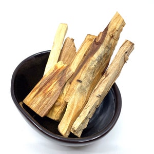 Patyczki z drewna Palo Santo, torebki 50 g, drewno ostrokrzewu