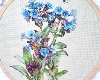 Cross stitch pattern "Spring. Bees and flowers", 150x200sttches, 49 colours on DMC palette