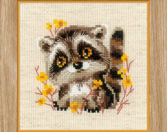 Cross stitch kit "Racoon", 54x52 stitches