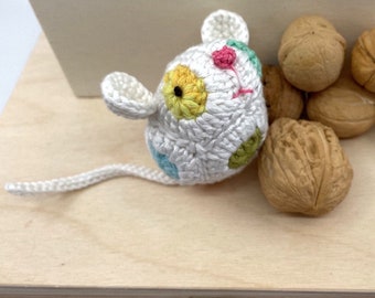 Minimuis in stippen, kleurentherapiemuis, amigurumimuis, handgemaakt cadeau