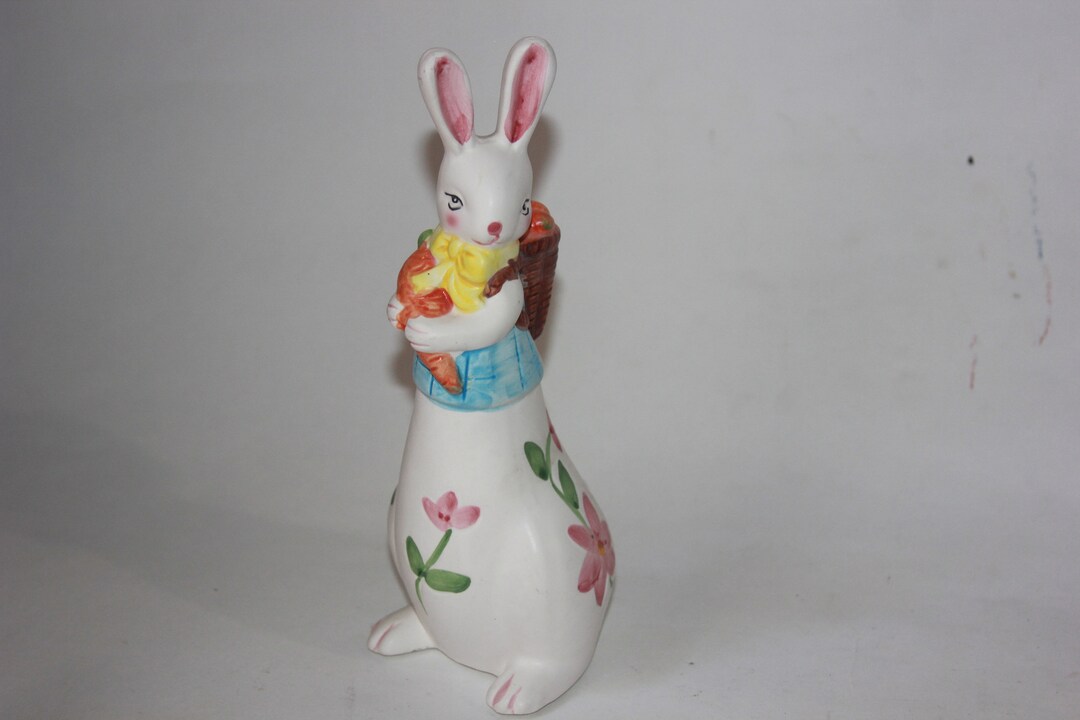 White Rabbit Floral Easter Spring Bunny Rabbit W/ Basket of Carrots ...