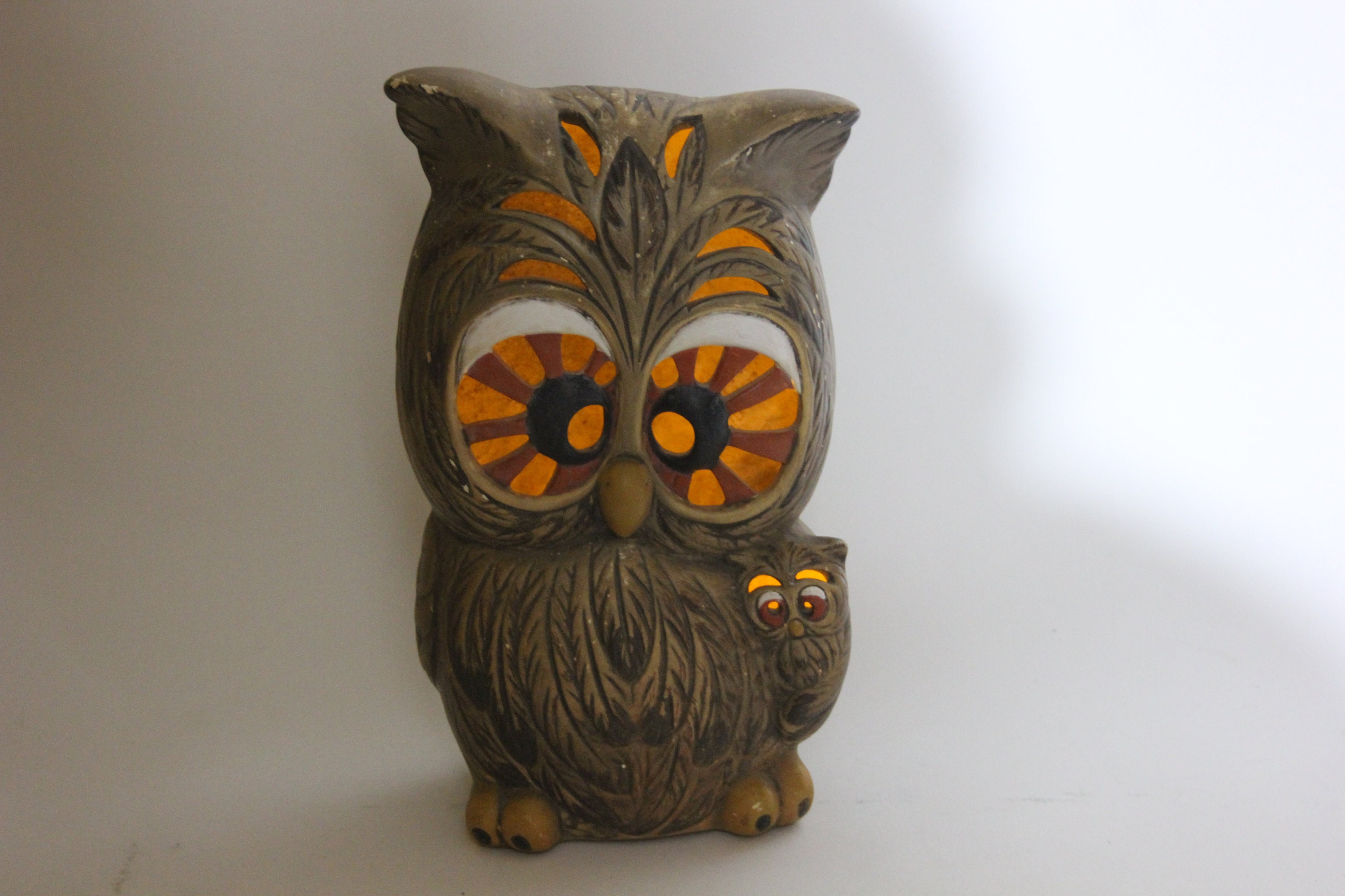 Vtg LG Ceramic OWL Mama & Baby Owl Figurine Statue Decor Bird Signed Daisy '73 - Owl Knick K