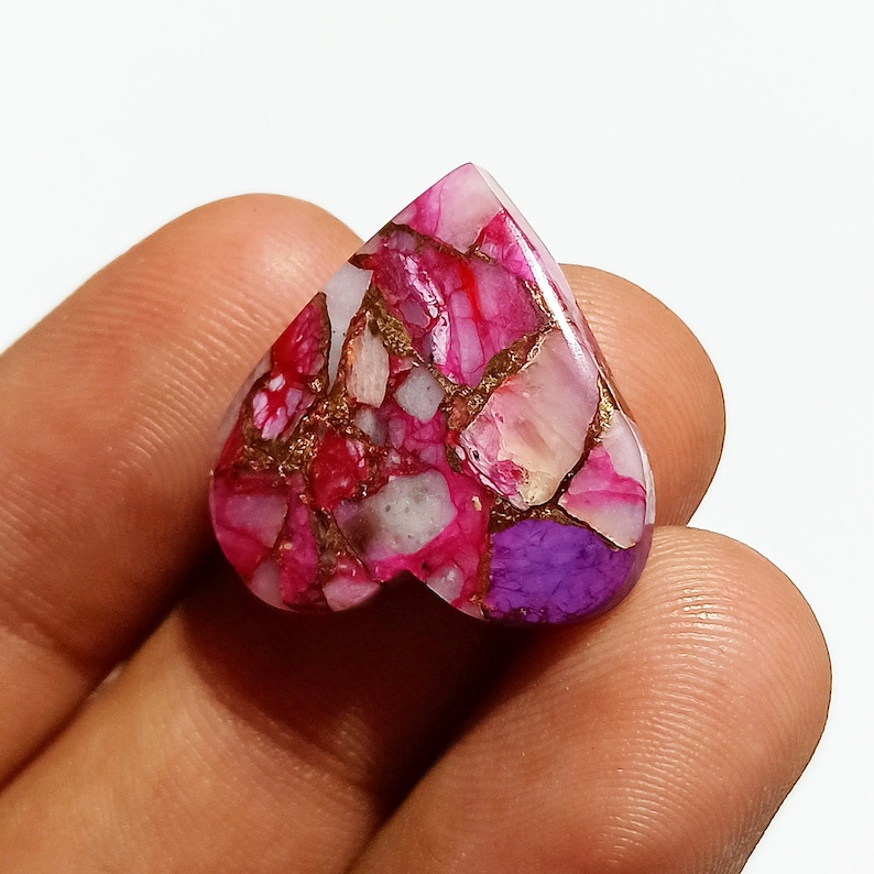 Pink Purple Copper Turquoise Cabochon Top Grade Pink Turquoise Gemstone High Quality Heart Shape 12.5 Ct 21x21x3mm Loose Gemstone