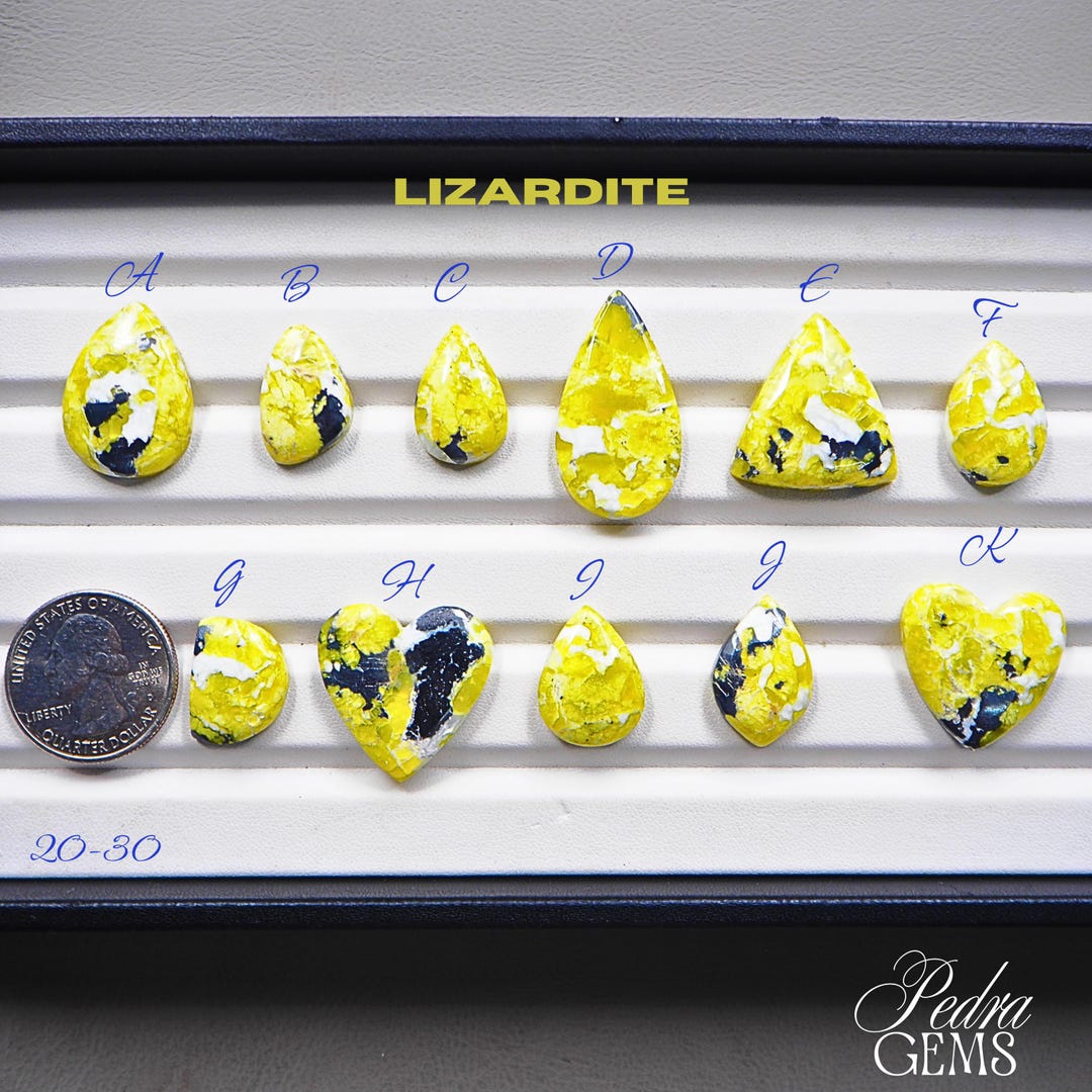 Lizardite Lizardite Cabochon Green Stone Mineral Jewelry Healing Crystal Boho ...