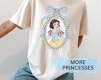 Snow White Disney Princess Shirt, Disney World, Magic Kingdom Tee, Disneyland Shirt, Disney Princesses shirt, Disney Bound, Matching Family