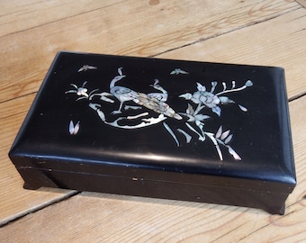 Antique Chinese Oriental Lacquer Papiermache Mother of Pearl Inlaid Jewelry Trinket Box DL189_2