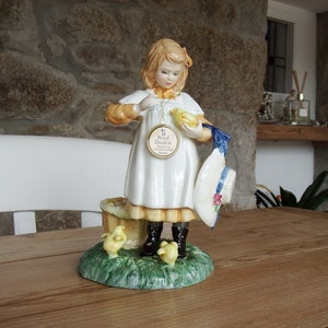 Royal Doulton Figurine: Feeding Time, Age of Innocence, Limited Edition