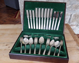 Newbridge A1 EPNS Silver Plated 44 Piece Canteen Cutlery with Six Place Settings, Irish A1 EPNS Silverware