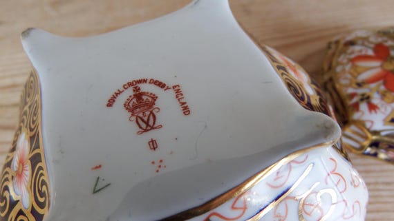Royal Crown Derby Imari Lidded Trinket Box, 1914 - Etsy