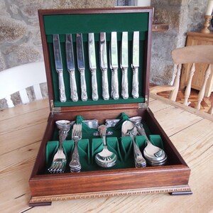 Elkington Teller-Besteck-Set: King's Pattern, 68-teiliges Silberbesteck in Box
