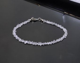 Ruwe Herkimer-diamantkralenarmband, sterlingzilveren sluiting, delicate stijl