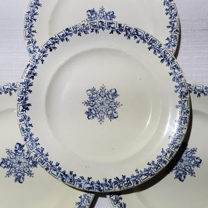 Set of 4 Clairfontaine earthenware flat plates, Greek model, ironstone - Antique French Vintage - Country chic, Shabby chic