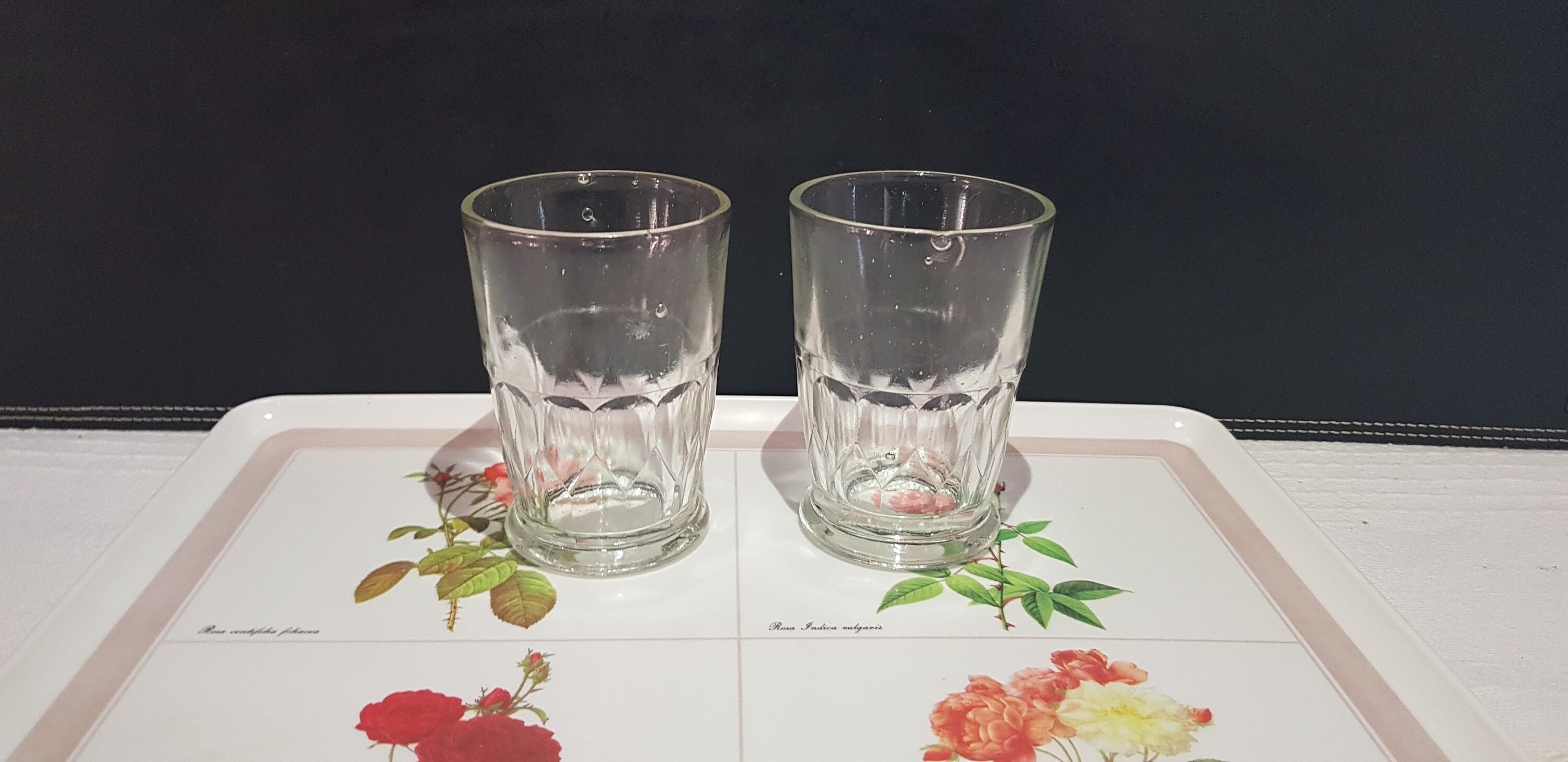 Lot de 2 Anciens Verres à Eau ou Godets Eau, Verre Bullé - Antique French Vintage Bistrot, Bar, Siro