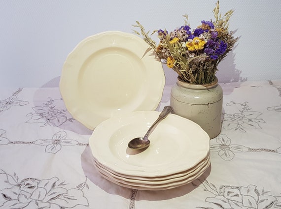 4 assiettes anciennes à soupe creuses des années 1950, assiettes céramique blanches, vintage vaisselle de table France, cadeau crémaillière. - France
