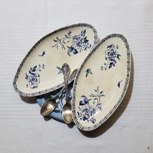 Gien earthenware dish, Mai model, ironstone - French antique, vintage - Country chic, Shabby chic, butter dish