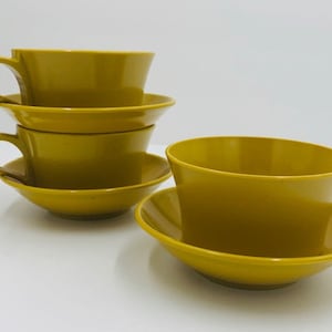 Vintage Melmac Harvest Gold Allied Chemical USA Lot - 2 cups/saucers and sugar bowl set (no lid), Vintage Kitchenware, MCM Kitchen