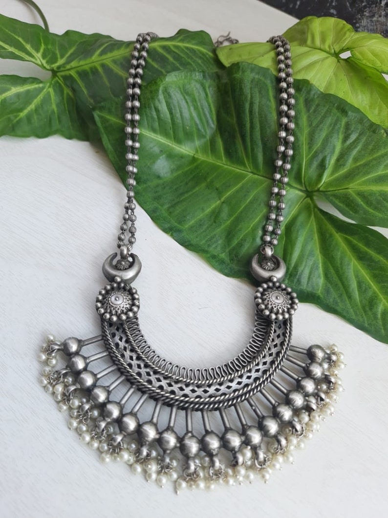 Indian Jewelry Silver looks Alike Big Pendant Set,Indian Jewelry,Trending Indian Necklace Big Pendant Long Tread set