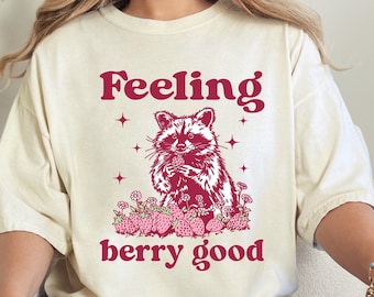 Vintage Feeling Berry Good Shirt, Funny Summer Meme, Retro Strawberry Festival Graphic Tee, Weirdcore Clothing, Joke Unhinged Tshirt