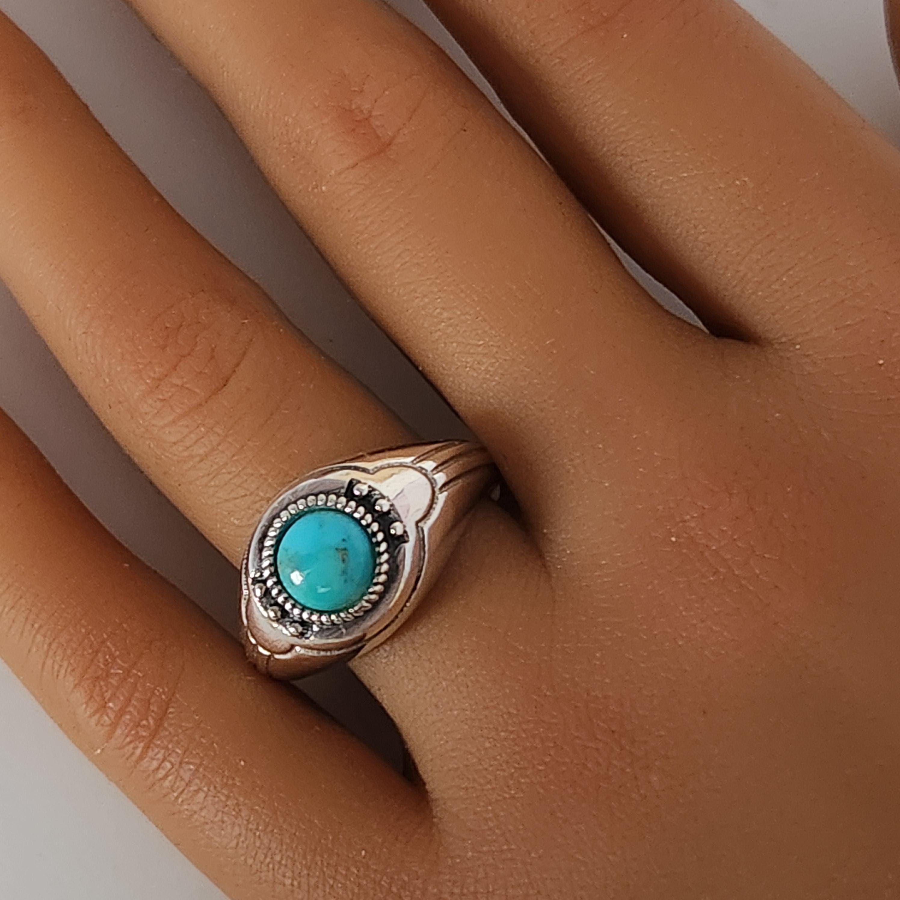 Handcrafted Arizona Turquoise Ring: 925 Sterling Silver, Size 11