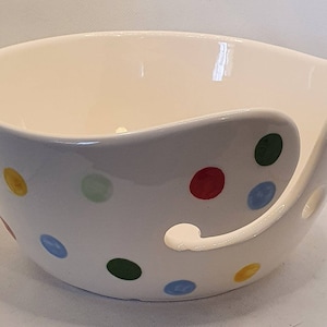 Yarn Bowl - Ceramic Yarn Bowl - Bespoke Yarn Bowl  - Handpainted  - Knitting Bowl - Personalised  - Gift for Nana - Mothers Day - Polka Dot