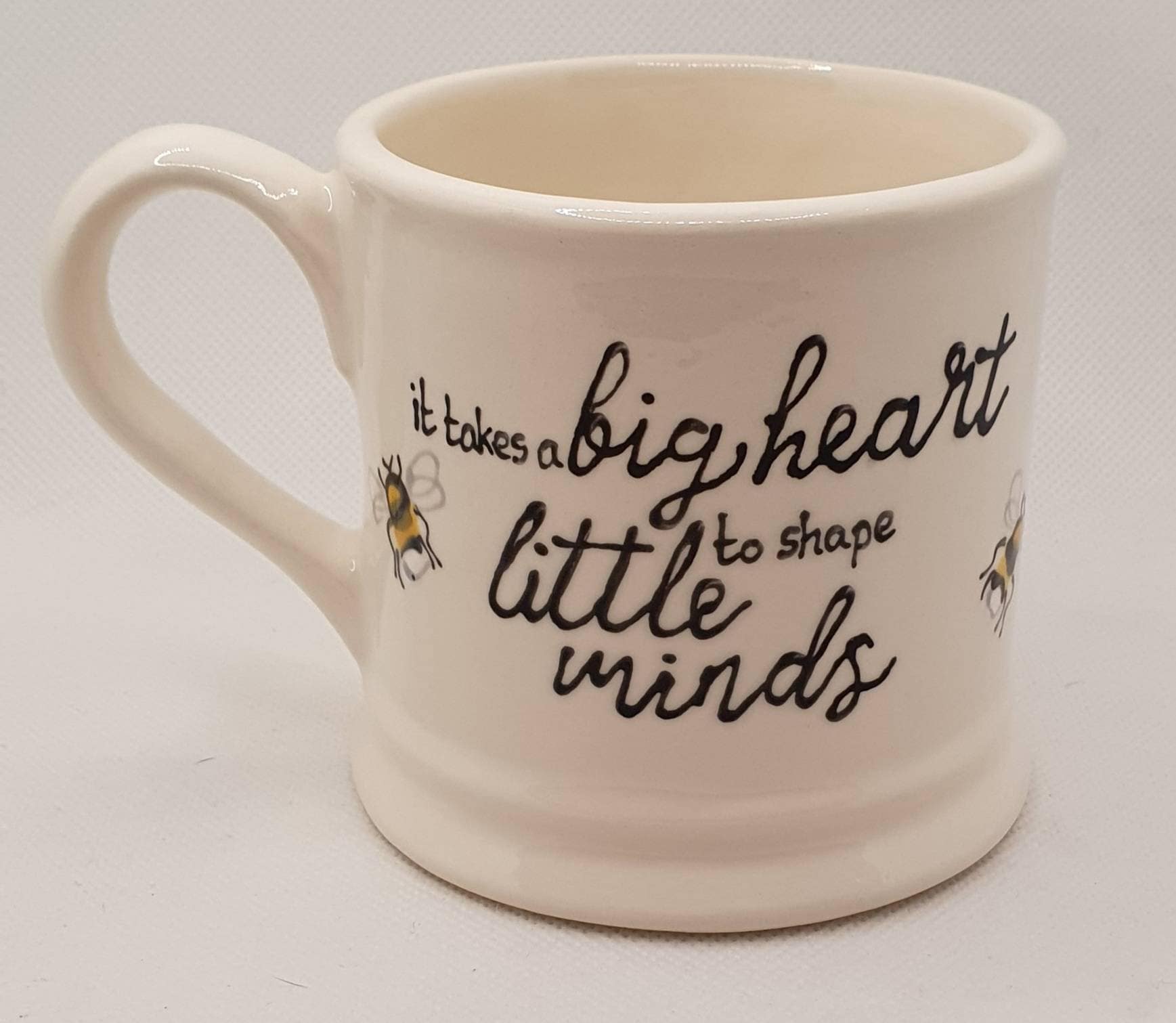 Handpainted - it take a big heart to shape little minds - Birthday- T…