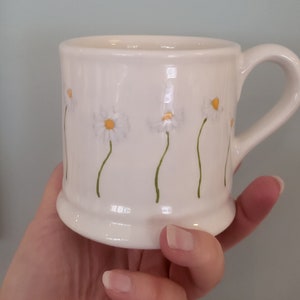 Handpainted Daisy Mug - Wildflowers  - personalised mug - Gift for Her - Mum Mug - Nana Mug - Granny - Auntie Mug  - Birthday Mug - Daisys